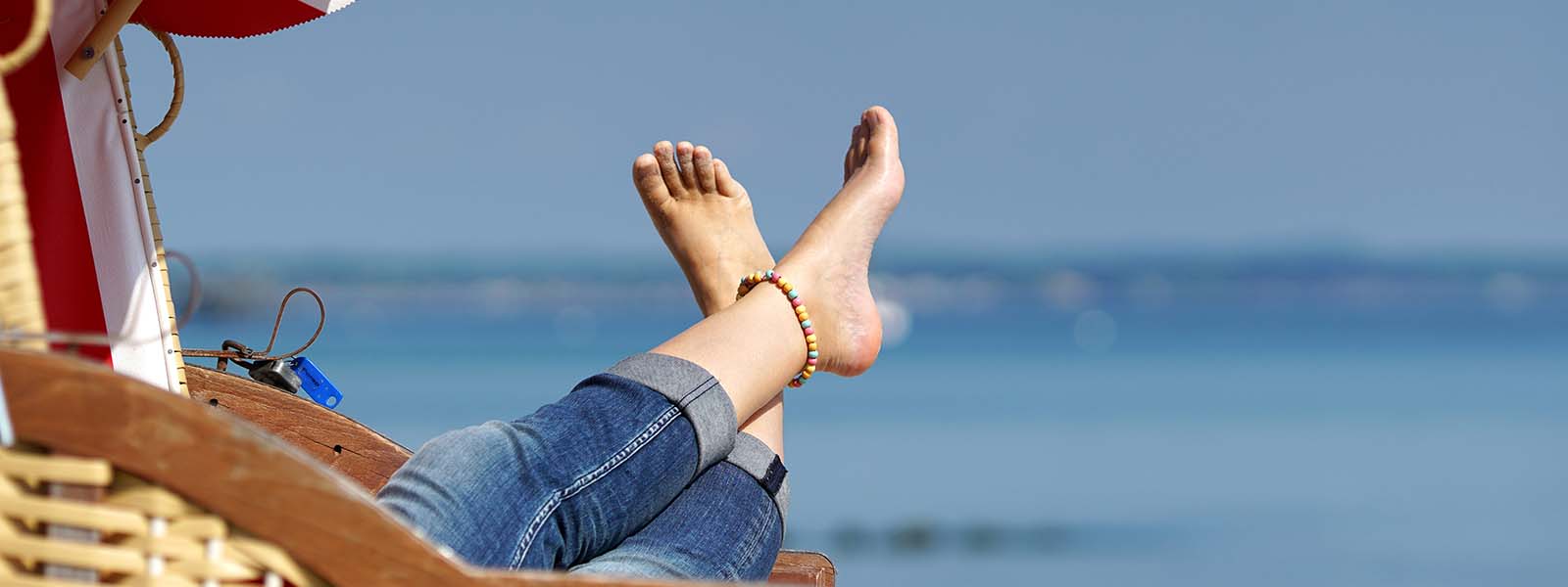 header_ueber_uns_1063166866 Strandkorb